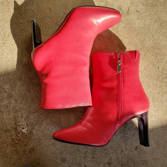 A new day red booties acrylic heel Sz 8 - Picture 4 of 8
